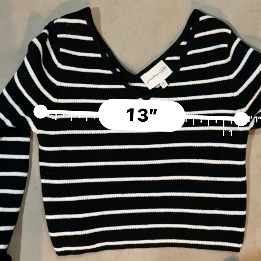 Freshman 1996 Two Piece Black and White Striped Soft Outfit - Picture 6 of 7